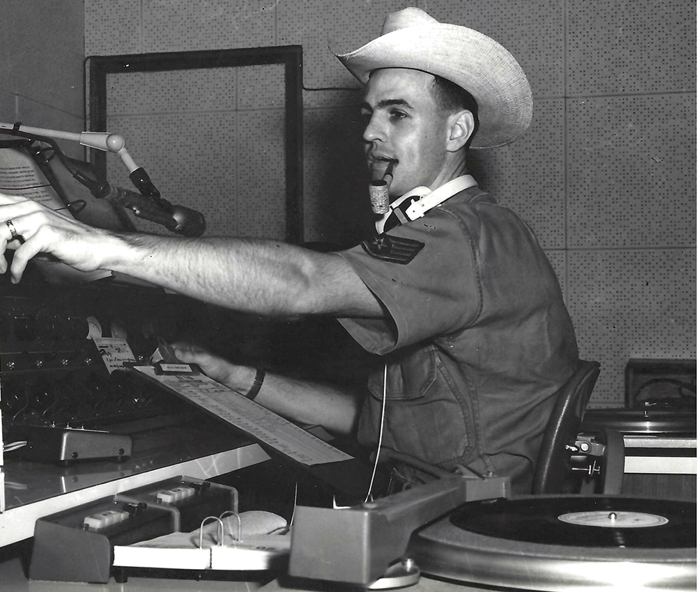 Mike Kinchen DJ